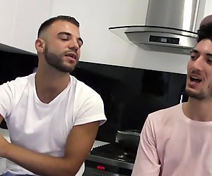 AmateursDoIt - Monster cock stud fucks hairy jock in kitchen before cumshot